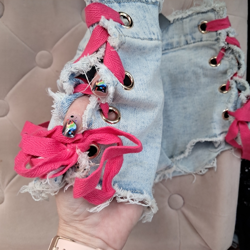 SOLD @MARKET Dolls Kill Jean Shorts w/ Distressed Hem & Laceup Sides - Picture 4 of 6